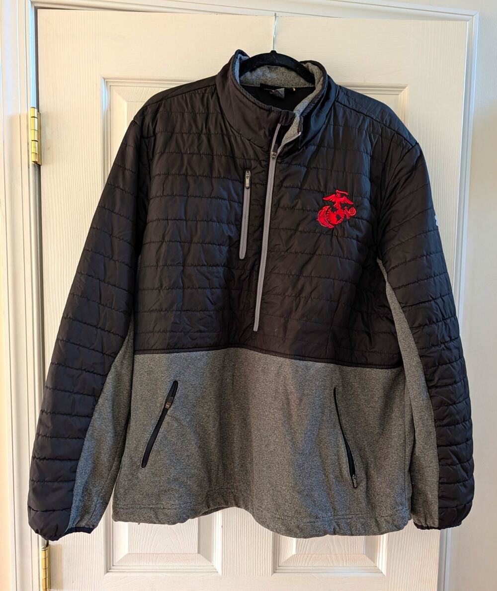 Under Armour Men's Big & Tall 2XL 1/2 Zip Pullover Black/Gray U.S. Marine Corps